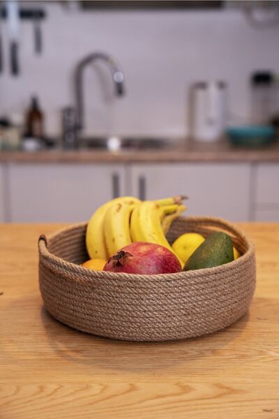 Handmade Opia سلة الجوت النباتية - بمقبض، ديكور، صناعة يدوية 100%