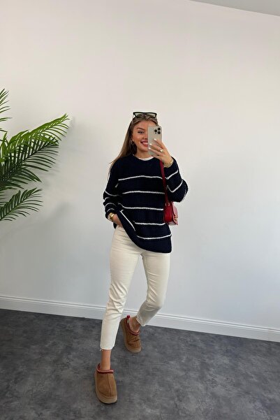Jose Clothing Sötétkék csíkos női kötöttáru pulóver
