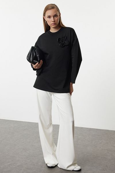 Trendyol Modest Pletená tunika - Detail černé růže, TCTAW25UK00007