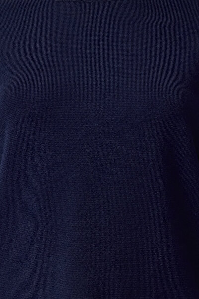 Trendyol Collection Tartósabb sötétkék alap kötött pulóver TWOAW25KZ00313