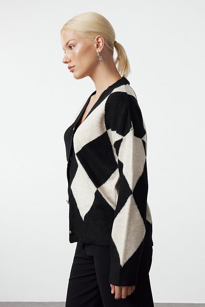 Trendyol Collection Soft Textured Black Knitwear Cardigan - TWOAW25HI00282