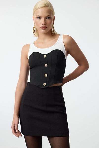 Trendyol Collection Tpraw25bz00000 Schwarz-weiße Bluse mit Korsettmuster