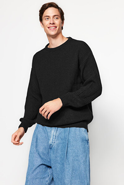 Trendyol Collection Black Oversize Double Crew Neck Knitwear Sweater - Tmnaw23Kz00189