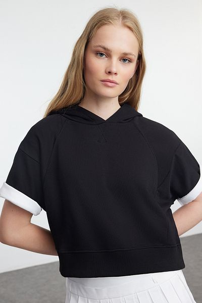 Trendyol Collection Удобен черен плетен суитшърт - Лунен ръкав с качулка TWOAW25sw00121