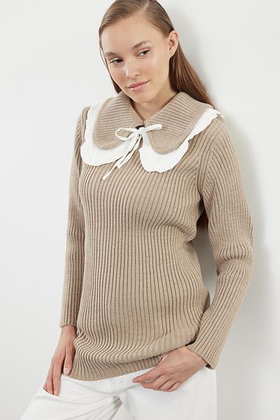 Trendyol Modest Μπεζ πλεκτό πουλόβερ με γιακά Θεσσαλονίκης - TCTAW25AK00032
