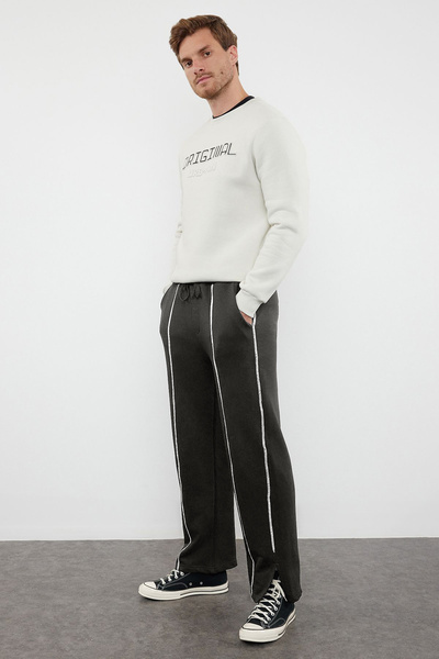 Trendyol Collection Anthracite Color - Wide Leg and Stitching Detailed Karyoka Sweatpants Tmnaw25Ea00019 - Limited Edition