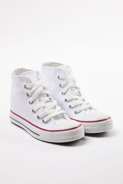 TRENDYOL SHOES Bílé vysoké velké/malé dětské unisex dětské sportovní boty TAKAW25SN0001