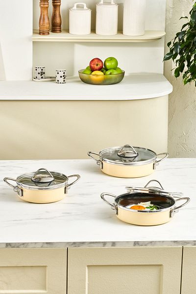 Karaca Erva Enamel Induction Based 6 Piece Sahan Set Cream