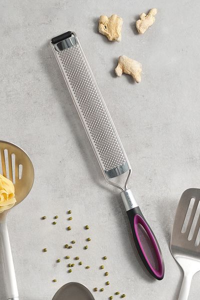 Karaca 20 cm Wide Swan Grater