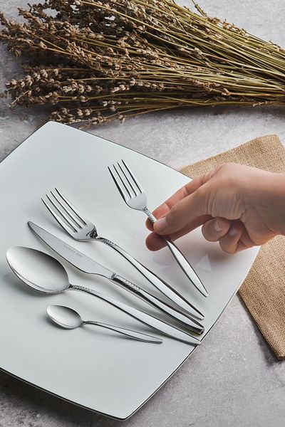 Karaca Laurel 30 Piece Elegance Boxed Cutlery Set for 6 Persons