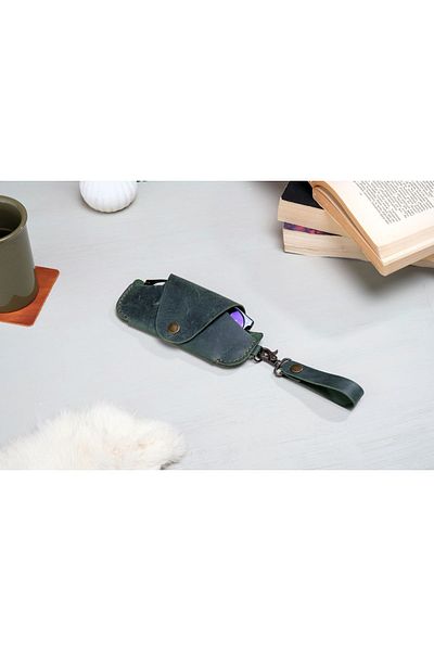 Ban Store Green Leather Glasses Case - Custom Made