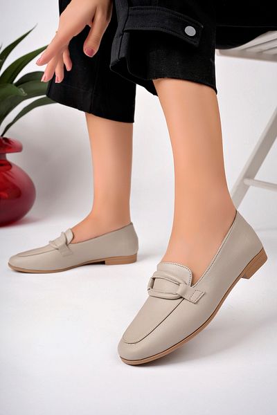 Akgün Terlik Women's Genuine Leather Stone Ballerinas