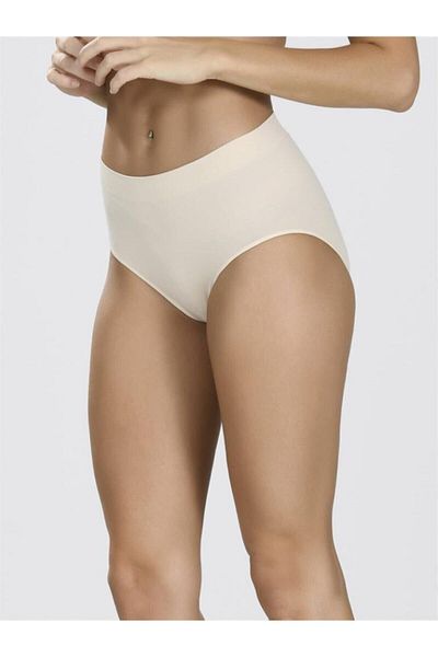 Momslab Women's Beige Seamless Flexible Slip Panties
