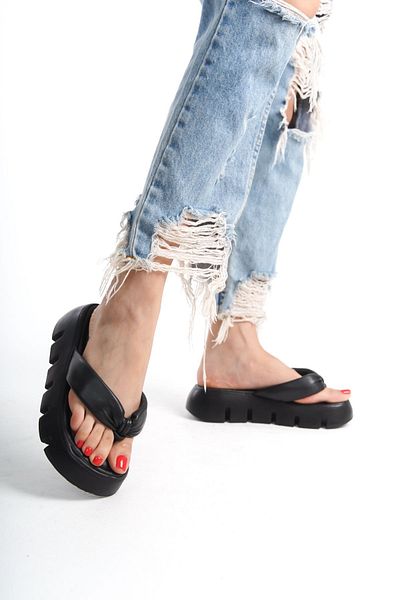 asmi shoes Γυναικείες σαγιονάρες με μαύρη χοντρή σόλα