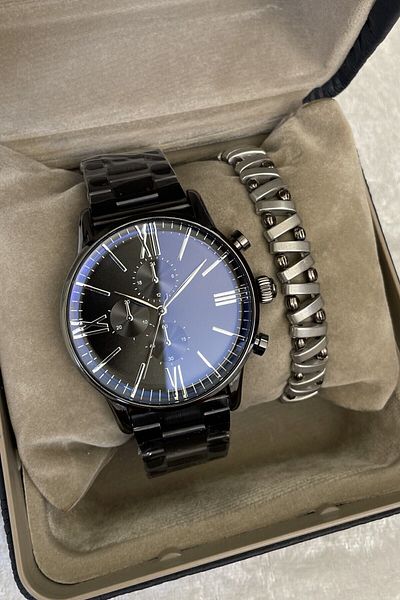 Leerybee Catch Time and Style: Sports Men's Wristwatch + Hematite Natural Stone Bracelet Gift with Special Set Price