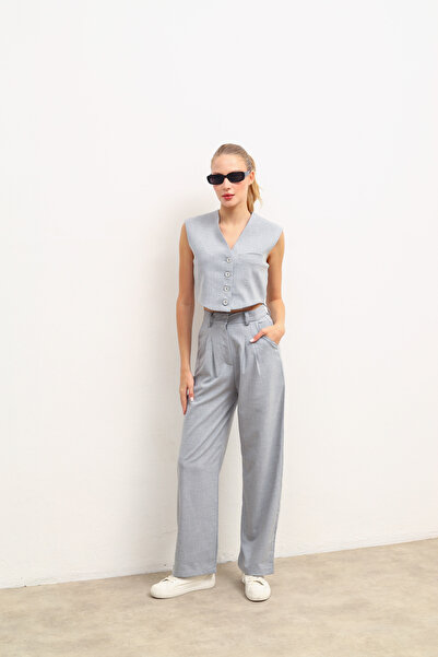 Perryes Women's Vest - Button Detailed