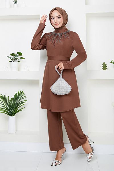 ModaMerve Stone Detailed Hijab Suit 282Dvl897-M Brown