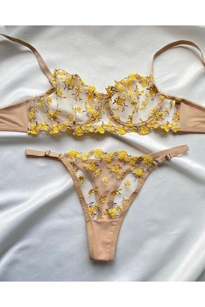 BELINGE Bralet Suit with Crispy Yellow Flowers