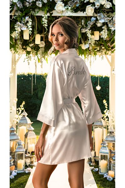 Valeria Anton Rochie de mireasa cu broderie din satin - Rochie de mireasa
