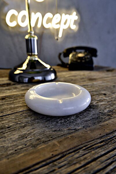 Voodo Concept White Round Marble Ashtray