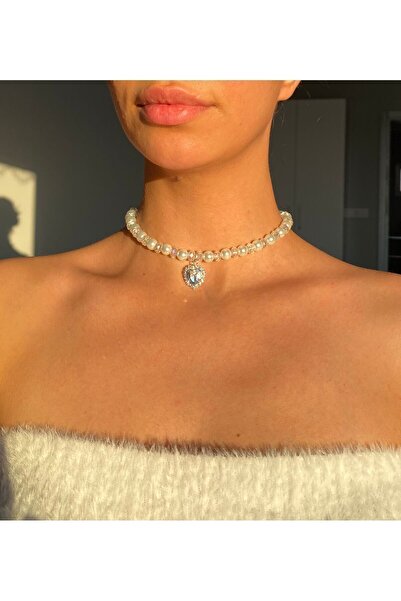 Pinky Lady İncili parlak taşlı şeffaf kalp choker kolye