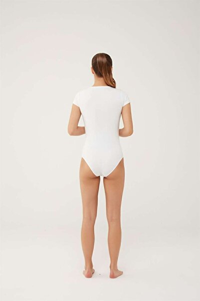 U.S. Polo Assn. Kadın Beyaz Kısa Kollu Çıtçıtlı Body 66286