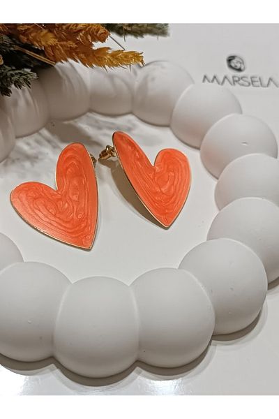 Clariss أقراط قلب أرجوانية مطلية بالمينا
