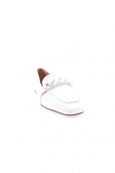 DGN 5007-23y Weiße Ballerinas aus Lackleder mit Drehschnalle für Damen