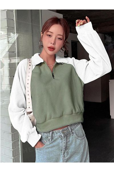 RASCHA Women's Green Fleece Crop Sweatshirt