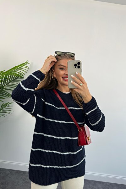 Jose Clothing Sötétkék csíkos női kötöttáru pulóver