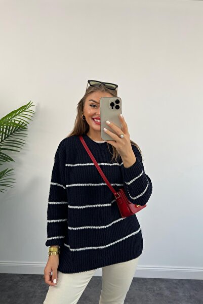 Jose Clothing Sötétkék csíkos női kötöttáru pulóver