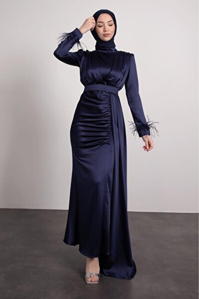 Lamia Kuyruk Detaylı Kolları Tüylü Tesettür Abiye Lacivert