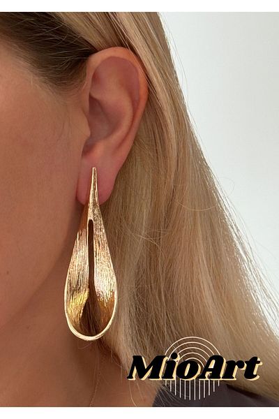 MioArt Vintage Leaf Shaped Women's Earrings - Water Drop