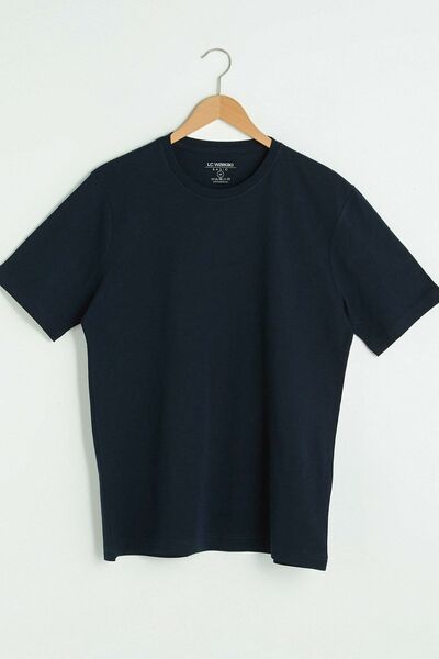 LC Waikiki Your Fashion Style'dan Erkek Lacivert Tişört Bisiklet Yaka Basic Kısa Kollu Pamuklu Basic