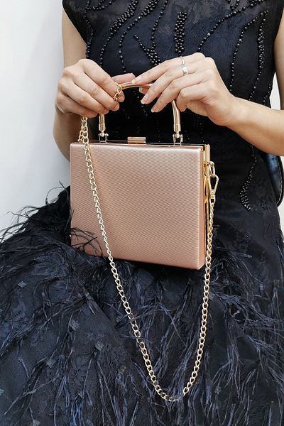 NAZART Γυναικεία τσάντα Clutch βραδινό φόρεμα από ύφασμα σε πούδρα