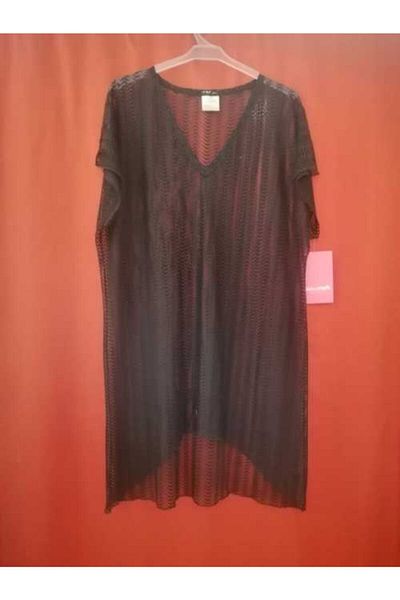 Seamark Women's Black V-Neck Pareo