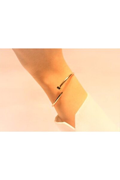 Güler Kuyumculuk Kadın 8 Ayar Altın Çivili Kelepçe Bilezik