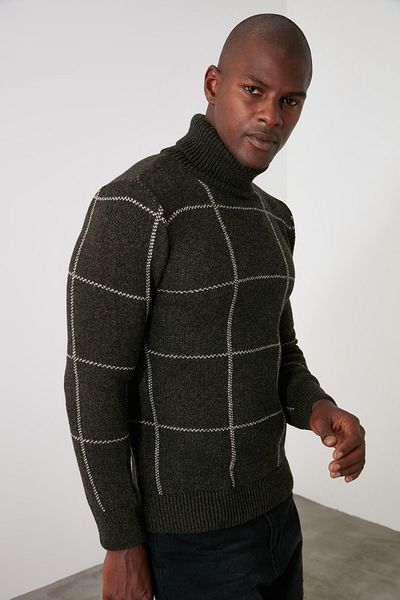 Trendyol Collection Khakifarbener Rollkragenpullover mit schmaler Passform und schmaler Passform TMNAW21KZ0398