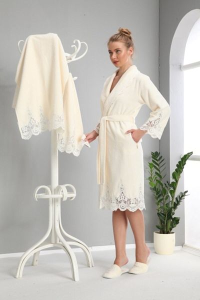 Nuşa Γυναικείο Σετ μπουρνούζι με δαντέλα Bamboo Cotton