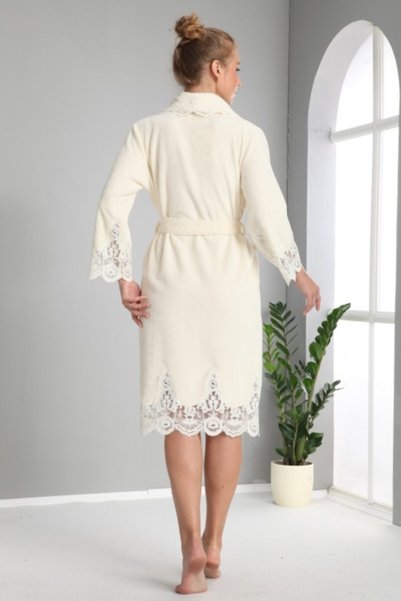 Nuşa Kadın Krem Dantelli Bambo Cotton Bornoz Set