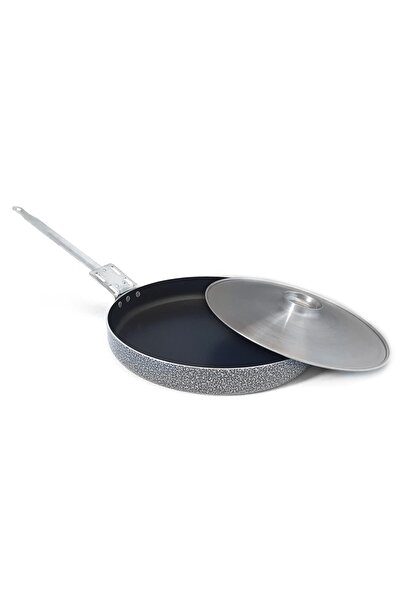 Leydi Karadeniz Balık Ve Börek Tavası 32 Cm Alüminyum Kapaklı