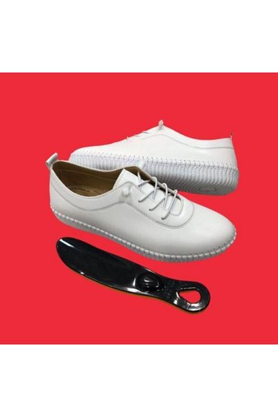 Derilax Women's White Faux Leather Classic Shoes