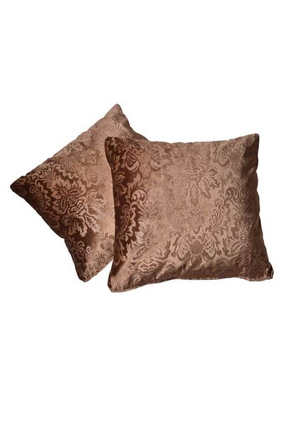 Maki Epengle Luxury Velvet Throw Pillow Cover 2 Pieces 42x42 Cm Model 04