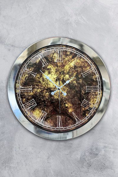 Kasva Concept Gift 36 cm Chrome Metal Patterned Wall Clock