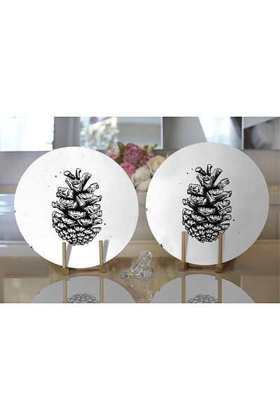 Realhomes 2-Piece Digital Printed Modern Round Charger & Placemat with Charcoal Cone Design