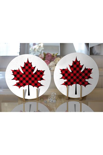 Realhomes 2-Piece Plaid Leaf Design Digital Printed Modern Round Charger & Placemat