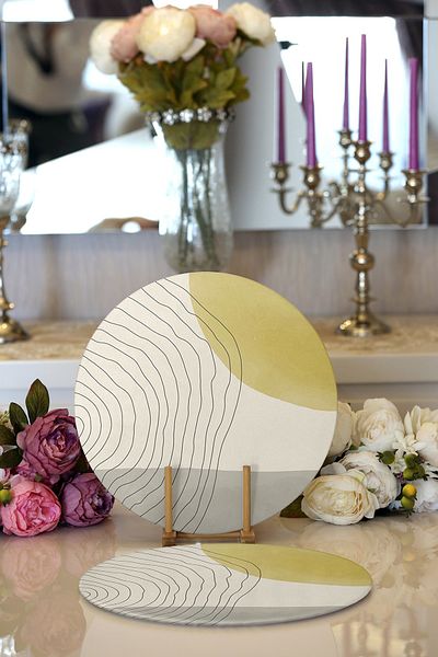Realhomes 2-Piece Abstract Style Digital Printed with Onedraw Drawing Modern Round Charger & Placemat