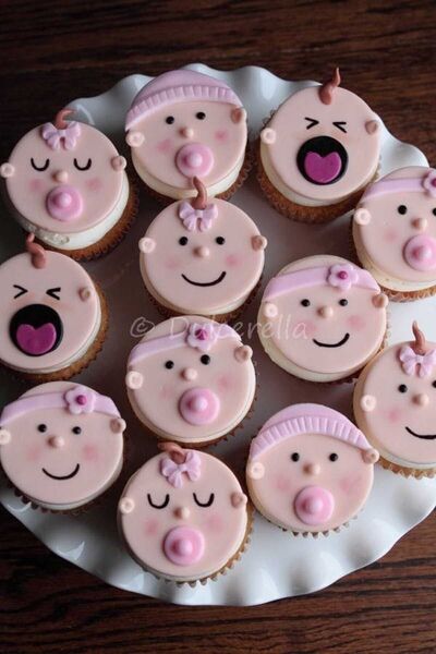 by şeyda palancı şeker hamurundan kız bebek kurabiye ve cupcake figür set