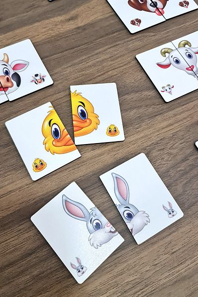 metafortoys 20 Pieces Wooden Farm - Complete Animals and Intelligence Cards