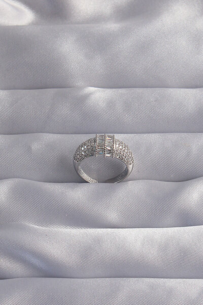 Moka Shopin MokaShopin خاتم منحني من حجر الزركون الفضي قابل للتعديل من النحاس